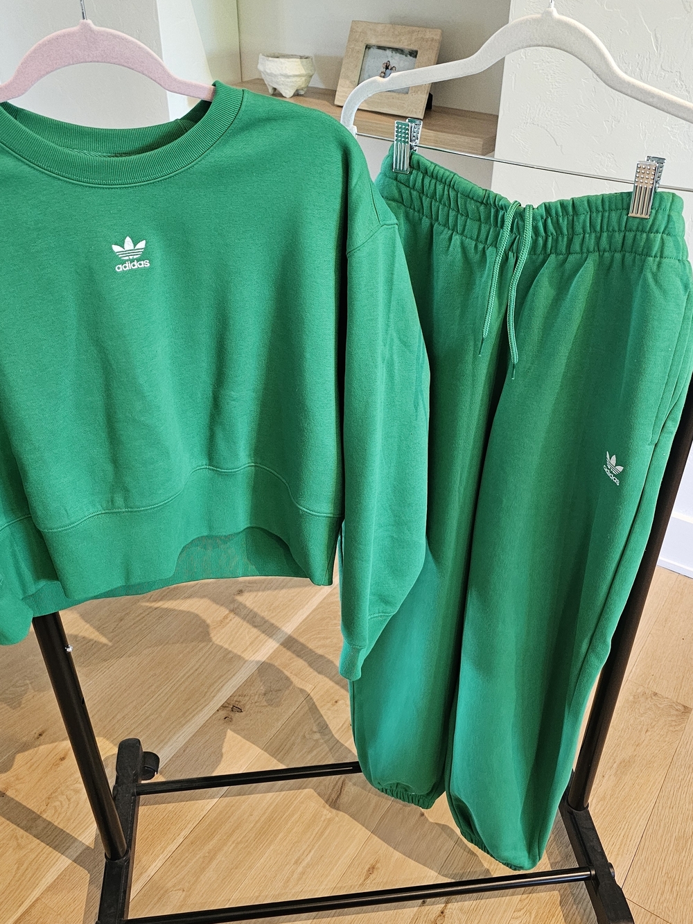 adidas Green Crewneck Sweatshirt & Drawstring Joggers Set